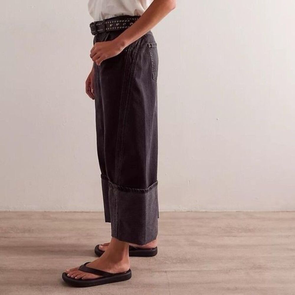 Free People Olsen Cuffed Crop Barrel Jeans - Picture 4 of 9